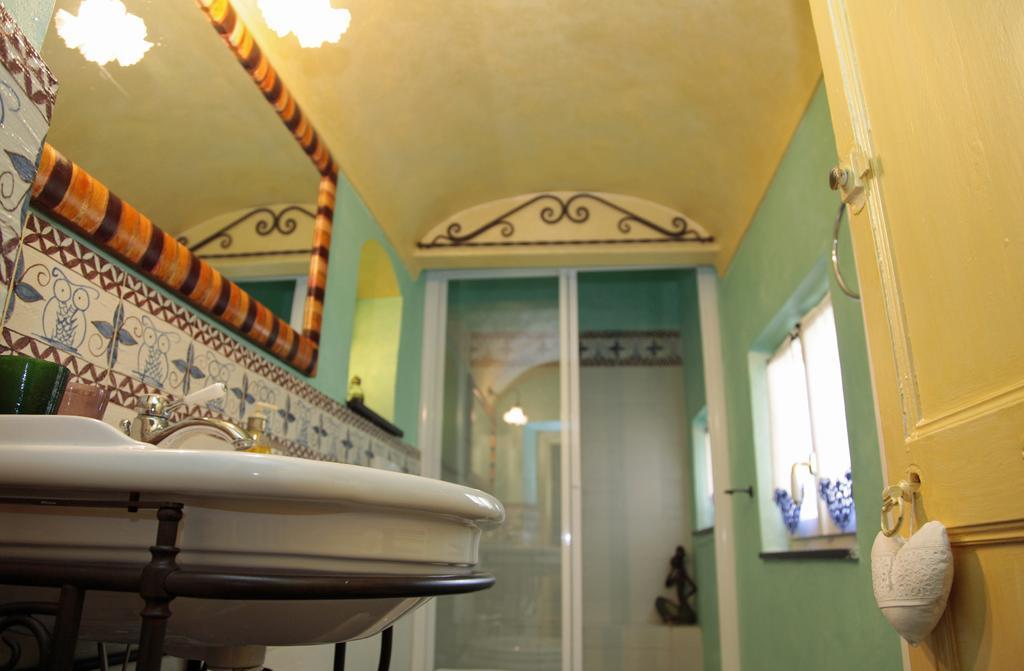 Casa Nobile Bed and Breakfast Tovo San Giacomo Eksteriør billede